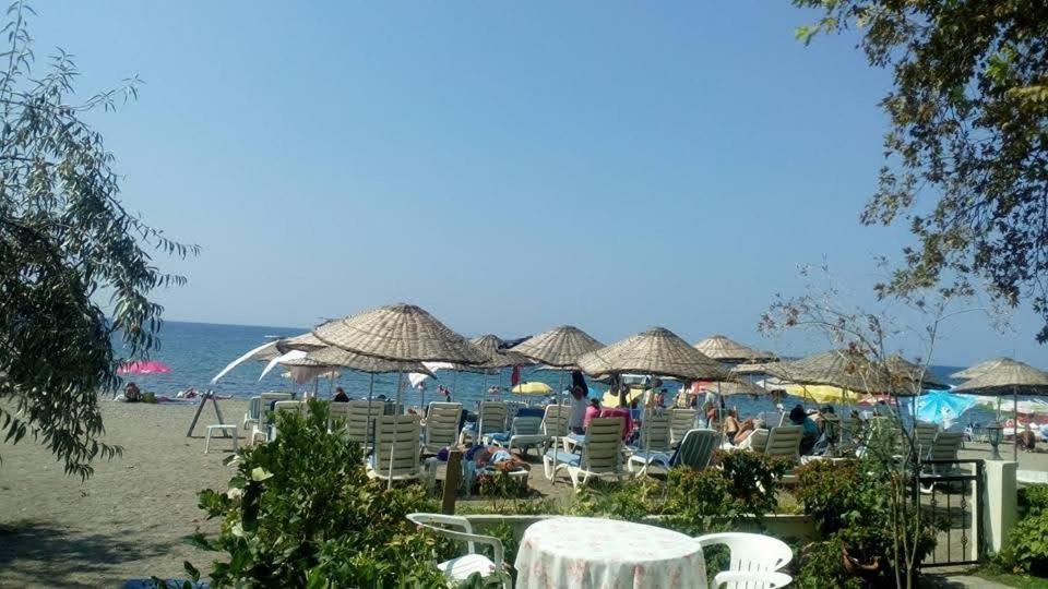 Bacahan Hotel Алтынолук Экстерьер фото